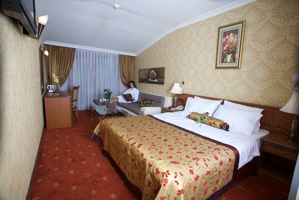 Grand Hilarium Hotel Istanbul Exteriör bild