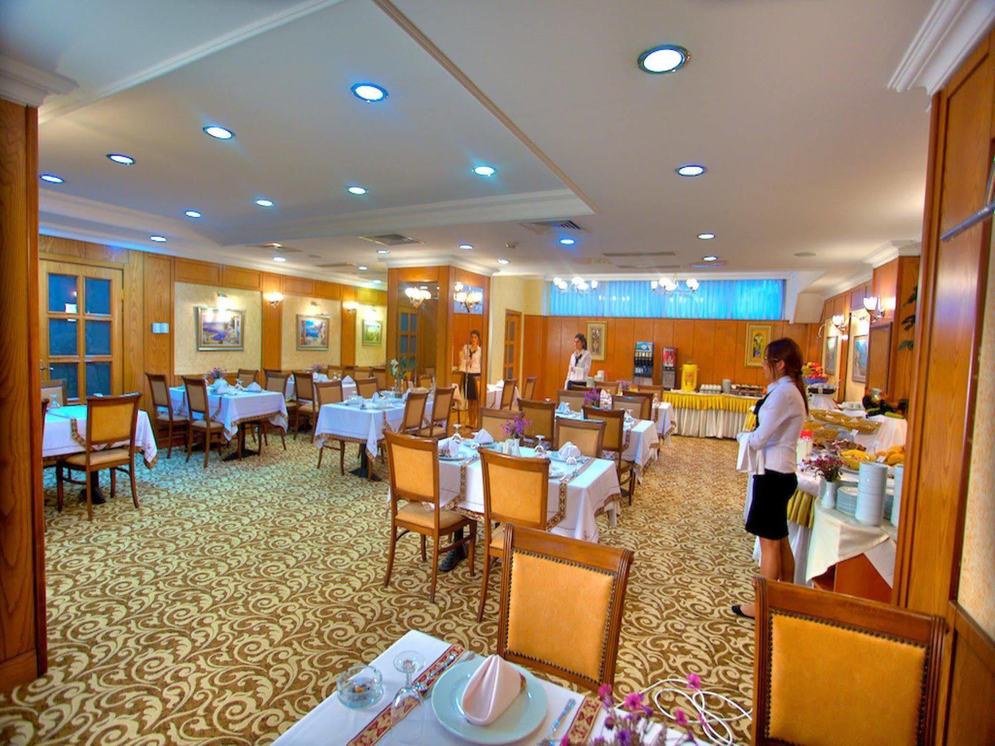 Grand Hilarium Hotel Istanbul Exteriör bild